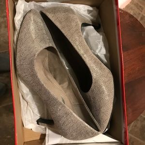 Aerosoles Memory Foam Heels